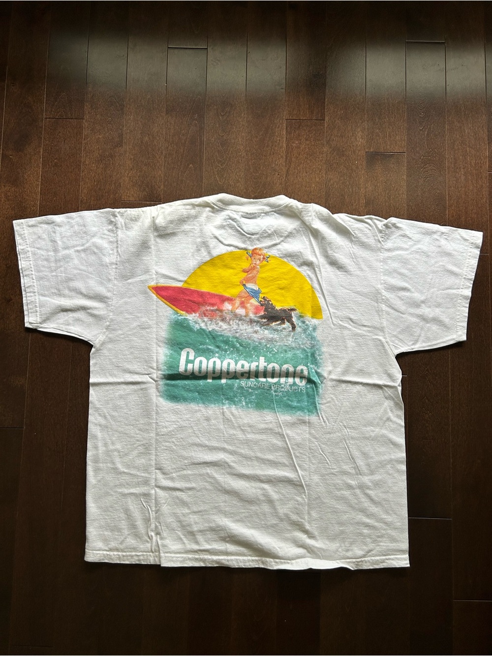 90’s Vintage Coppertone Suncare Surf Logo Graphic Tee